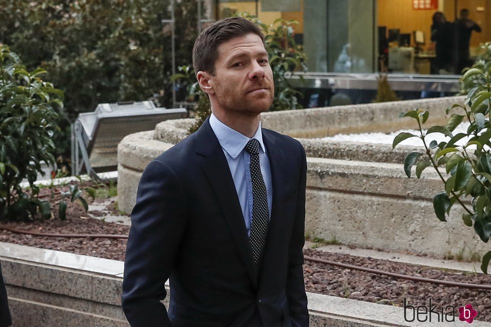 Xabi Alonso llegando a la Audiencia Provincial para ser juzgado por fraude fiscal