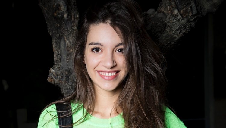 Ana Guerra posa sonriente para promocionar su disco 'Reflexión'