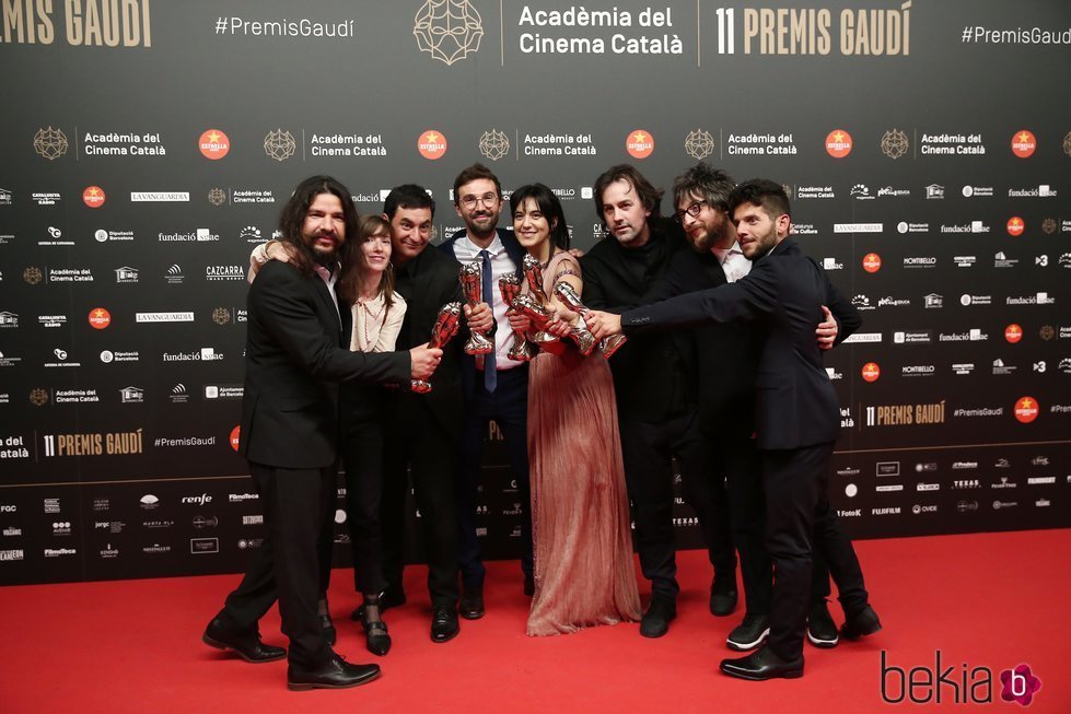 Elenco de 'Entre dos Aguas' en los Premios Gaudí 2019