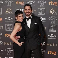 María y Paco León en la alfombra roja de los Premios Goya 2019