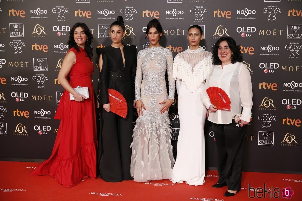 Elenco de 'Carmen y Lola' en la alfombra roja de los Premios Goya 2019