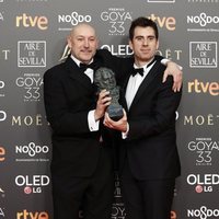 José Herrera posa con su estatuilla en los Premios Goya 2019