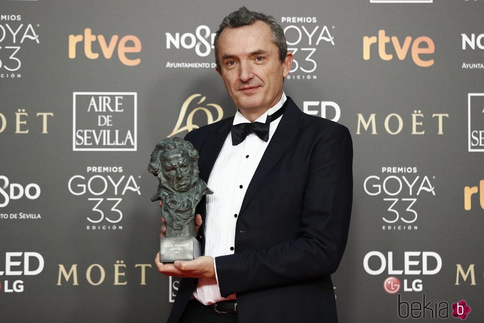 Juan Pedro de Gaspar posa con su estatuilla en los Premios Goya 2019