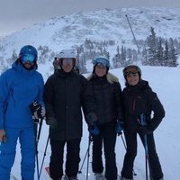 Los Príncipes Victoria y Daniel y los Príncipes Haakon y Mette-Marit esquiando en Suecia