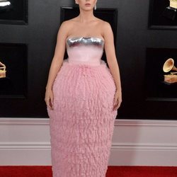 Katy Perry en la alfombra roja de los Grammy 2019