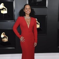 Alicia Keys en la alfombra roja de los Grammy 2019