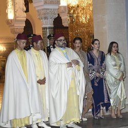 La Familia Real de Marruecos en la cena de gala a los Reyes Felipe y Letizia en Rabat