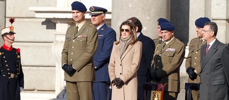 Los Príncipes de Asturias en el Relevo de la Guardia Real en el Palacio de Oriente