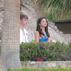 Justin Bieber y Selena Gomez pasean su amor en México