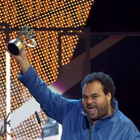 Carlos Jean recoge su galardón en los Premios 40 Principales 2011