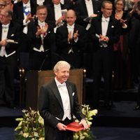 Brian Schmidt recibe el Premio Nobel de Física 2011