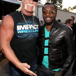 Hulk Hogan y Will.I.Am en los Video Game Awards 2011