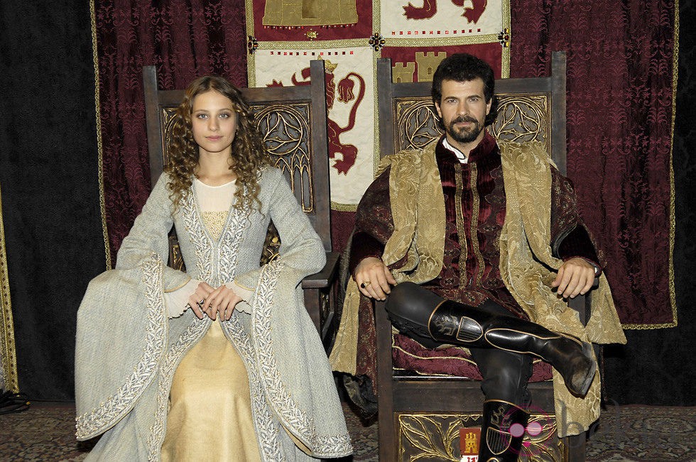 Michelle Jenner y Rodolfo Sancho son los Reyes Católicos en 'Isabel'
