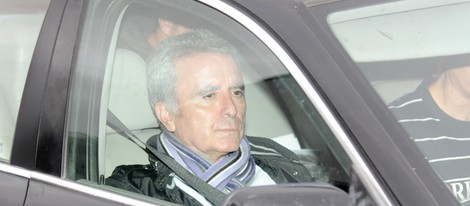 José Ortega Cano a la salida de una revisión tras su accidente de tráfico
