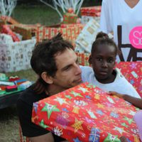 Ben Stiller con los más desfavorecidos de Haití
