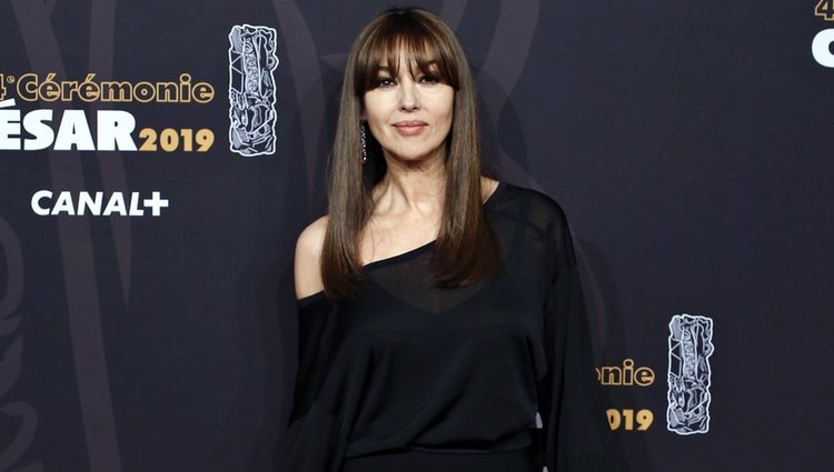 Monica Bellucci en la alfombra roja de los Premios César 2019