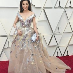 Michelle Yeoh en la alfombra roja de los Premios Oscar 2019