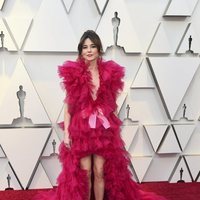 Linda Cardellini en la alfombra roja de los Premios Oscar 2019