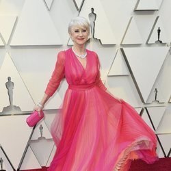 Helen Mirren en la alfombra roja de los Premios Oscar 2019