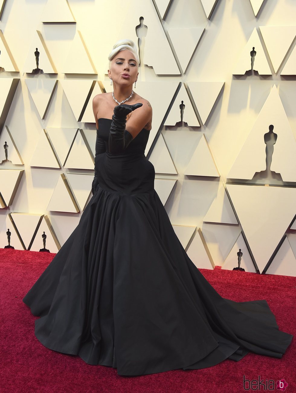 Lady Gaga en la alfombra roja de los Premios Oscar 2019