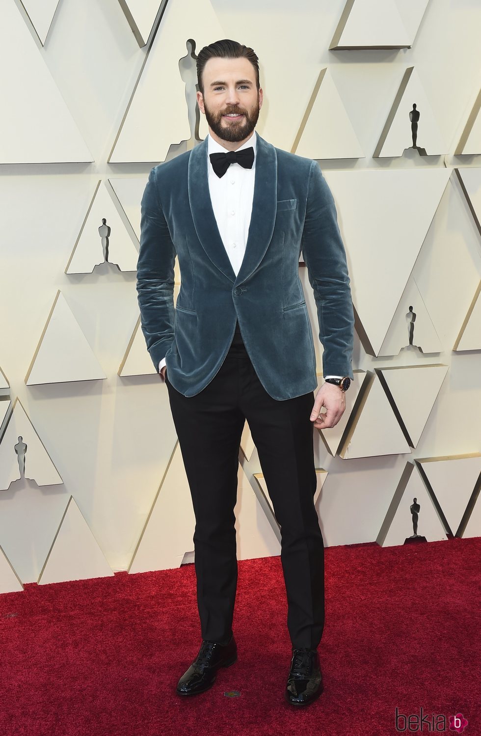 Chris Evans en la alfombra roja de los Premios Oscar 2019