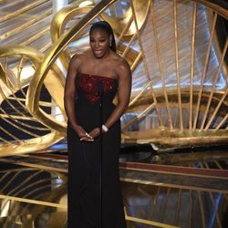 Serena Williams presentando un galardón en los Premios Oscar 2019