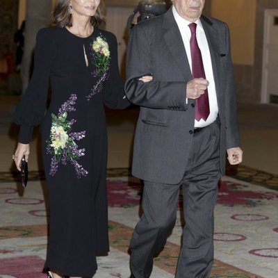 Mario Vargas Llosa e Isabel Preysler en la cena por la Visita de Estado del Presidente de Perú, Martín Vizcarra