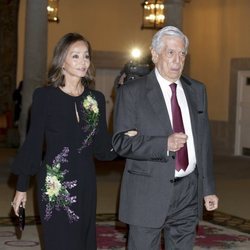 Mario Vargas Llosa e Isabel Preysler en la cena por la Visita de Estado del Presidente de Perú, Martín Vizcarra