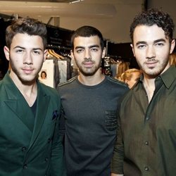 Los Jonas Brothers en un evento