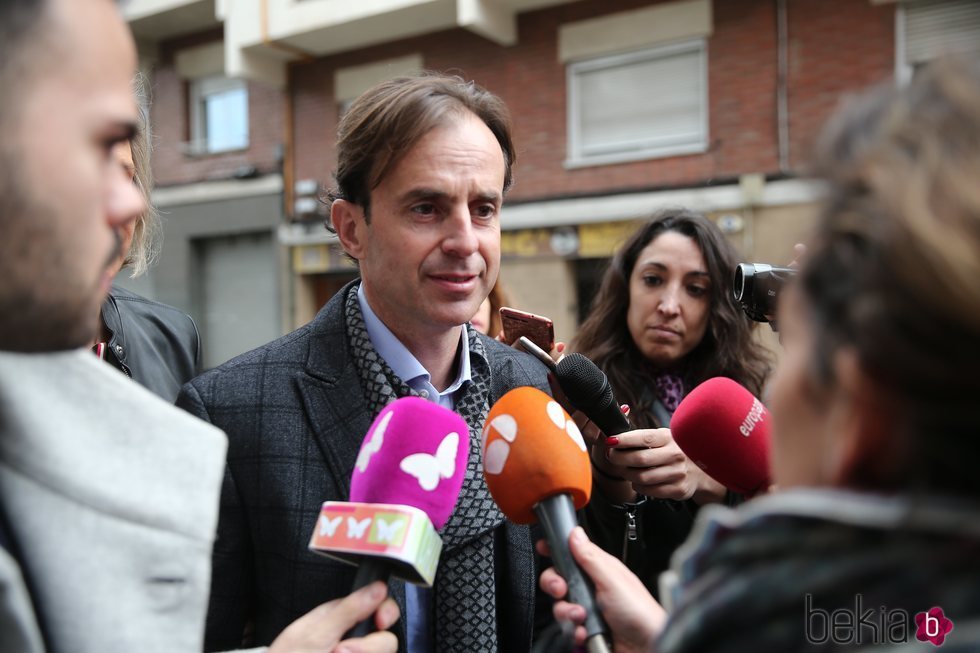 Josep Santacana a la salida de los juzgados