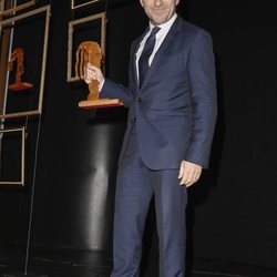 Antonio de la Torre con su premios Fotograma de Plata 2018