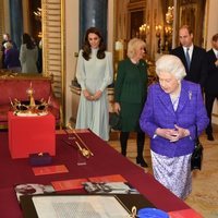 La Familia Real Británica en el 50 aniversario de la investidura del Príncipe Carlos como Príncipe de Gales