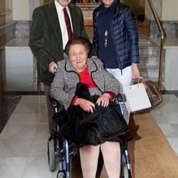 La Infanta Margarita con Carlos Zurita y su hija María Zurita en su 80 cumpleaños