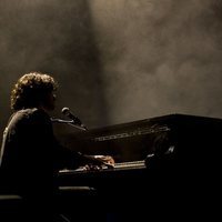 Cepeda, al piano durante su concierto en Madrid