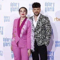 Ricky Merino y Mimi en la alfombra roja de 'Dolor y gloria'