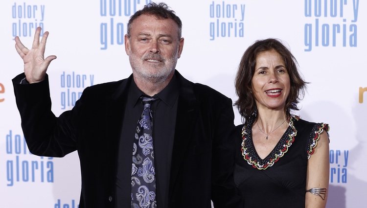 Pablo Carbonell y María Arellano  en la alfombra roja de 'Dolor y gloria'