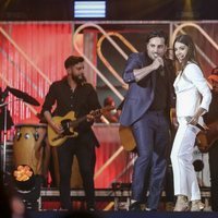 David Bustamante y Ana Guerra en los Premios Dial 2019 en Tenerife