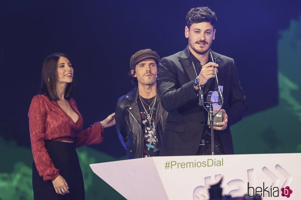 Cepeda recogiendo su Premio Dial 2019 en Tenerife