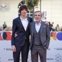 Fernando Guillén Cuervo y su hijo en la alfombra roja del Festival de Cine de Málaga 2019