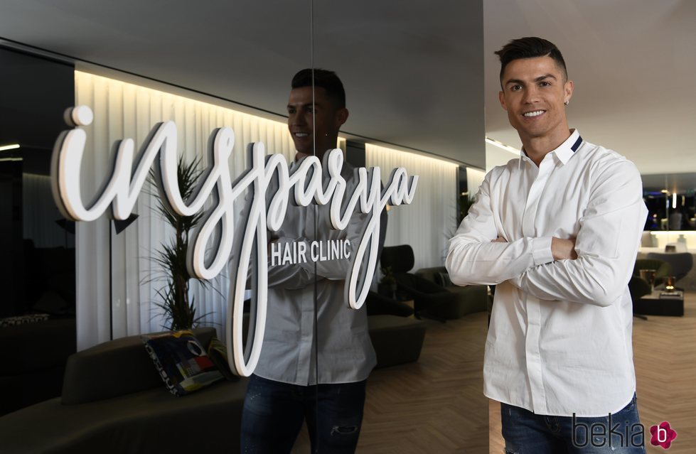 Cristiano Ronaldo en la inauguración de la clínica de transplante capilar 'Insparya'