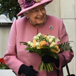 La Reina Isabel acude al King's College