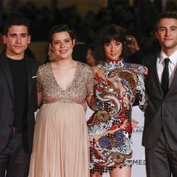 María Pedraza, Jaime Llorente, Pol Monen y Andrea Ros en la alfombra roja del Festival de Cine de Málaga 2019