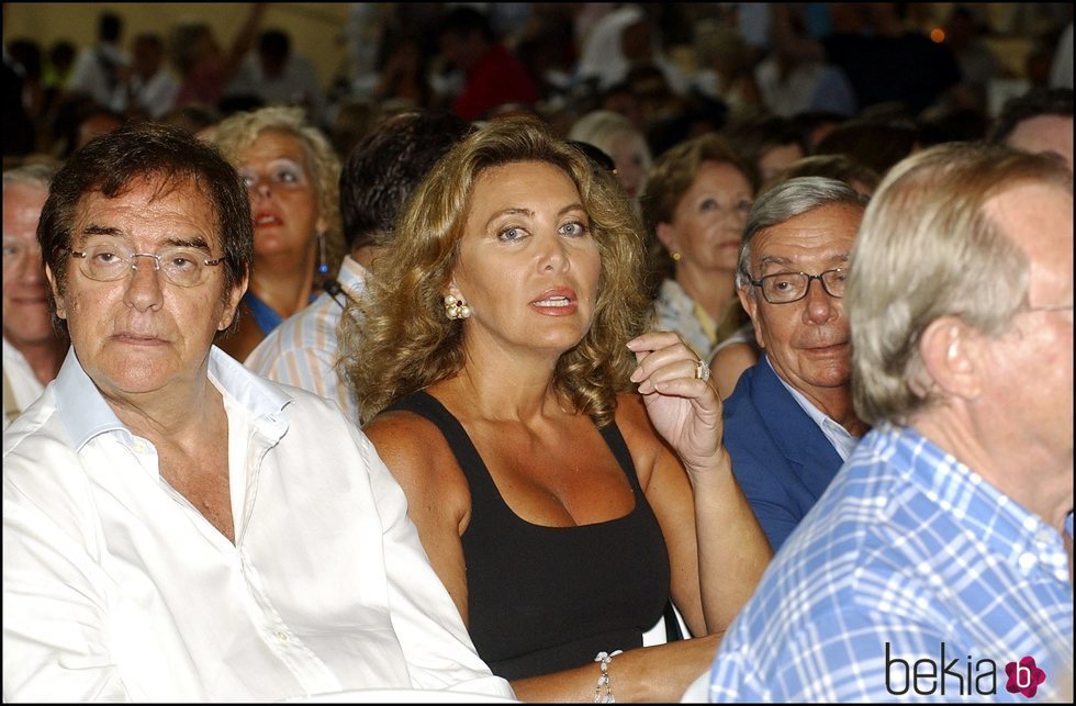 José Frade y Norma Duval en un acto público en Marbella