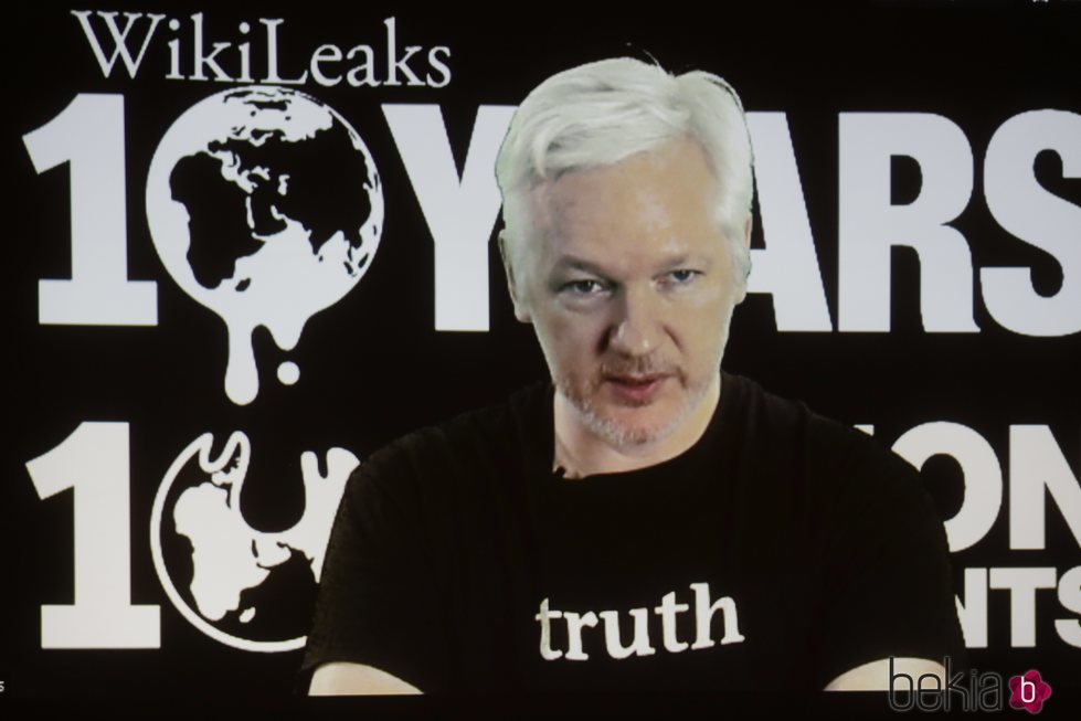 Julian Assange en la sede de WikiLeaks