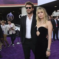 Liam Hemsworth y Miley Cyrus en la premiere de 'Vengadores: Endgame' en Los Ángeles