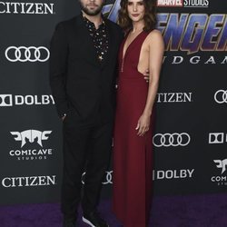 Cobie Smulders y Taran Killam  en la premiere de 'Vengadores: Endgame'