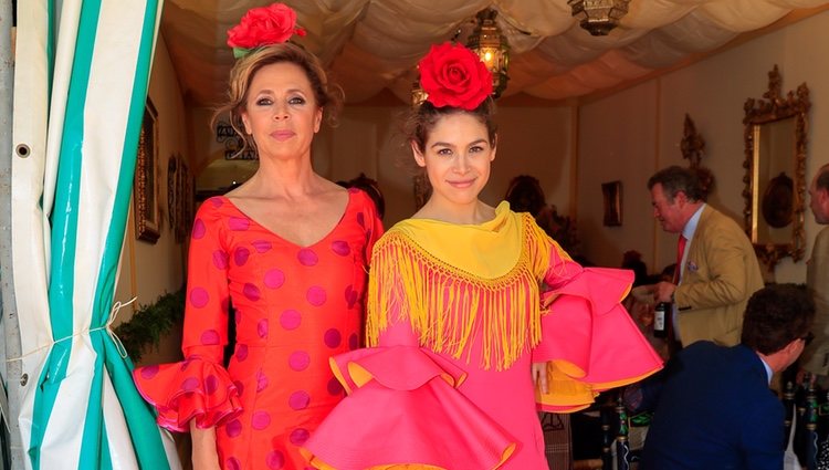 Ágatha Ruiz de la Prada y Cósima Ramirez en la primera jornada de la Feria de Abril 2019