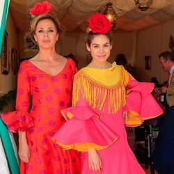 Ágatha Ruiz de la Prada y Cósima Ramirez en la primera jornada de la Feria de Abril 2019