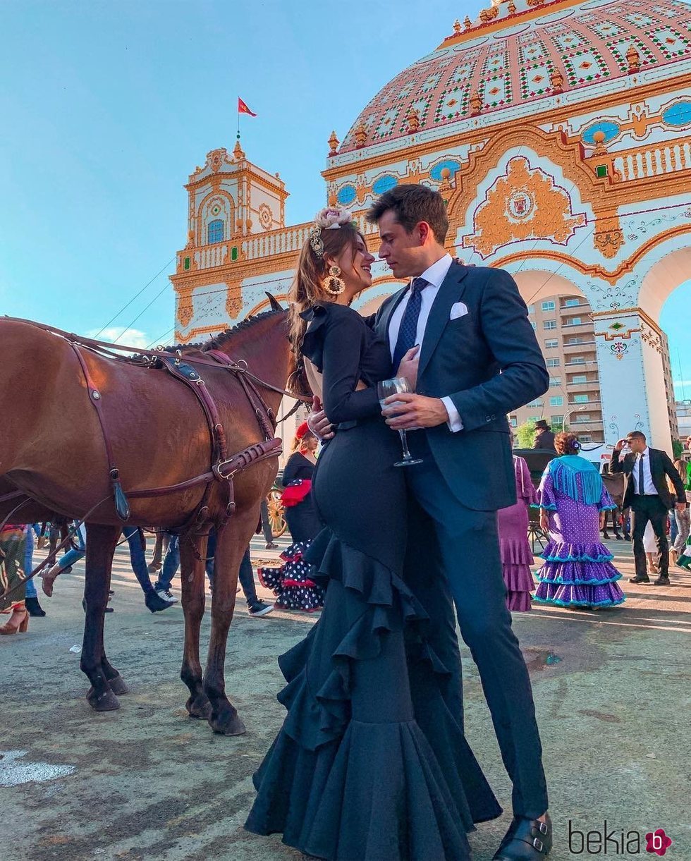 Anita Matamoros y su novio, David Salvador, en la Feria de Abril 2019