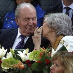 Los Reyes Juan Carlos y Sofía, muy cariñosos en el Mutua Madrid Open 2019